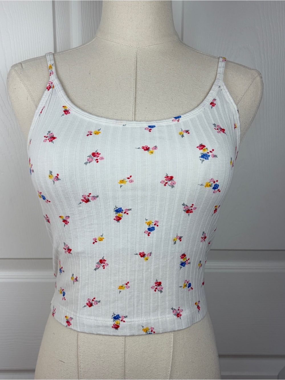 Old navy White Floral Ribbed Cami Tank Top
